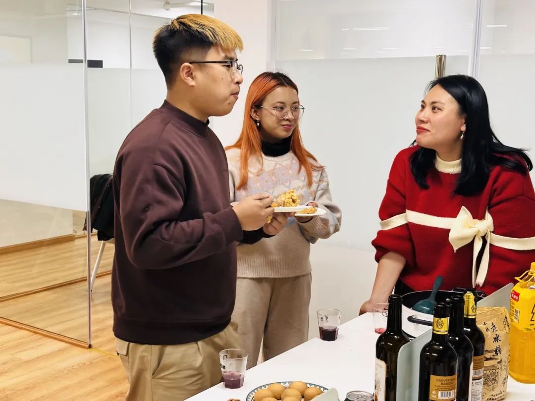 Chengdu Housewarming Party | That's Mandarin Chengdu Housewarming Party | That's Mandarin
